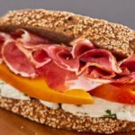 Panini Speck Con Durazno